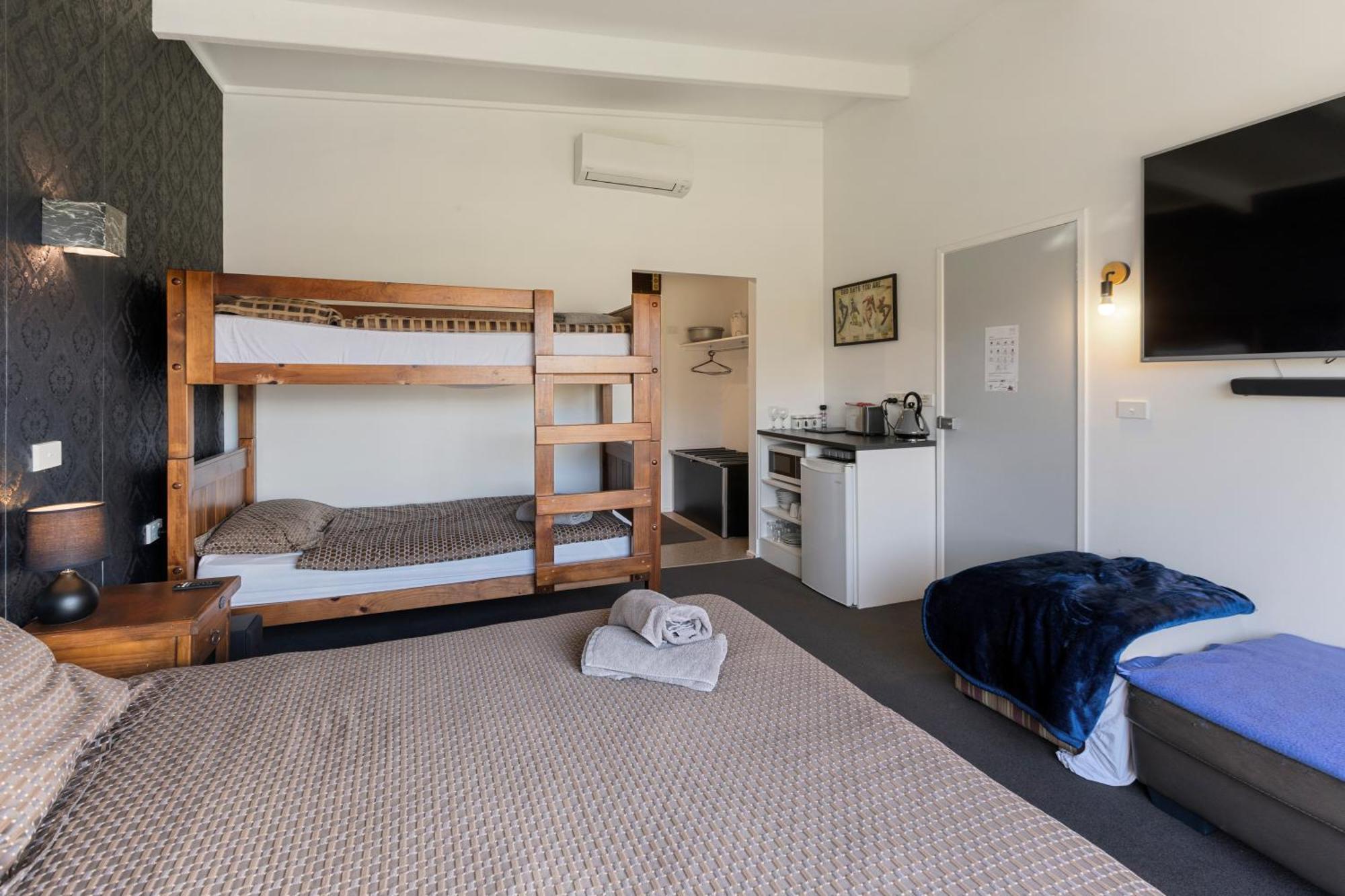 Mt Buller Stayz Merrijig Exterior photo